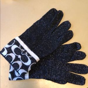 Coach Winter Gloves
